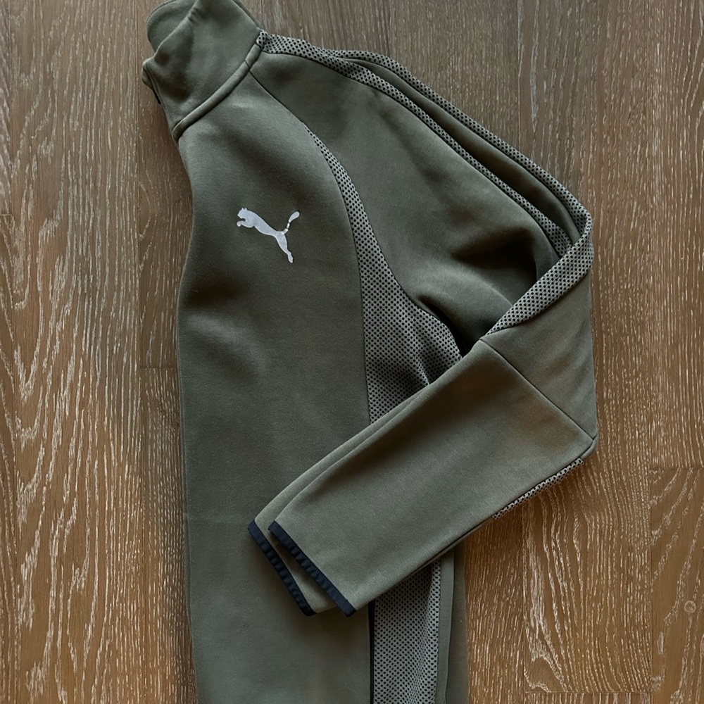 Puma Green Zip-Up Jacket - Picture 4 of 4